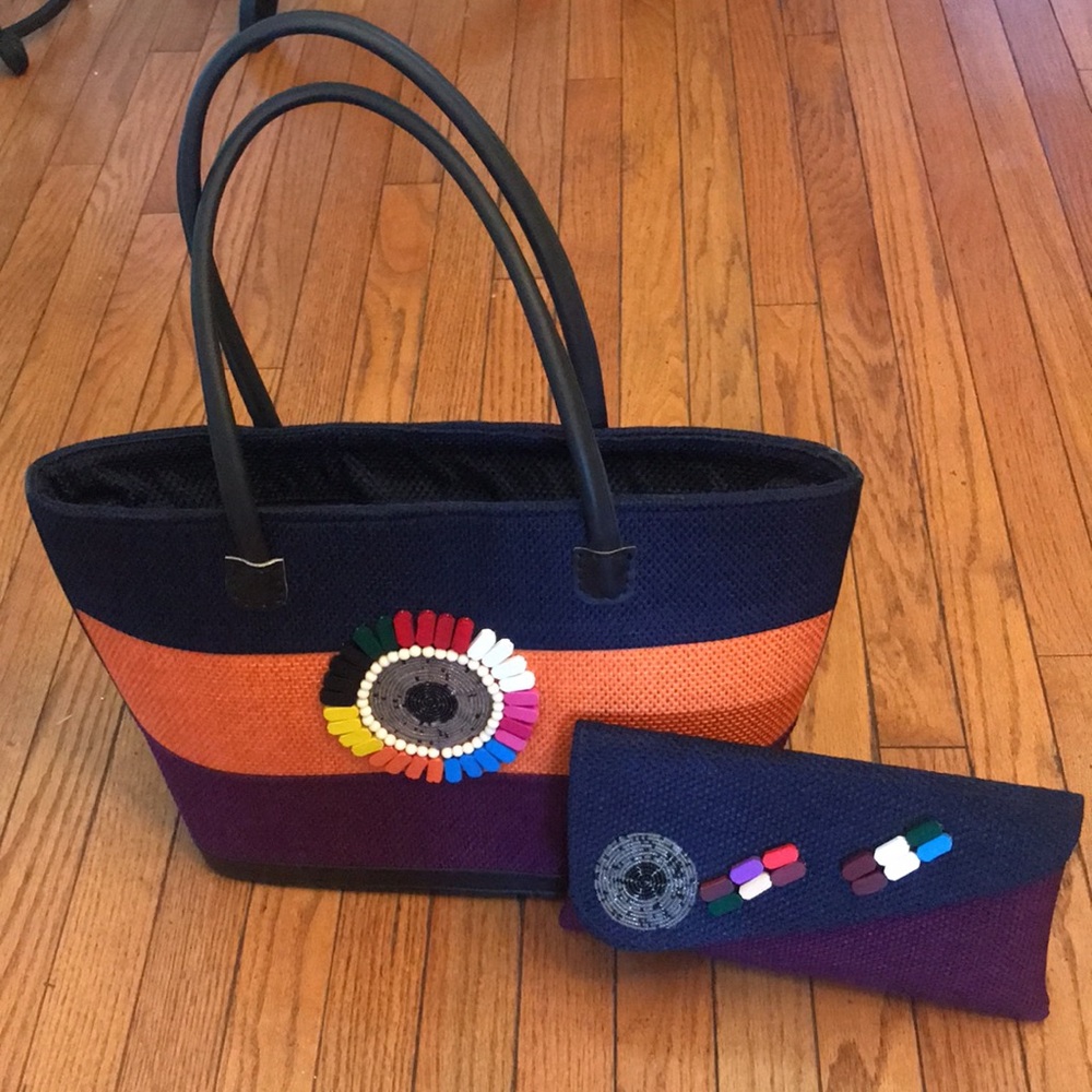 (2) Women retro woven bag